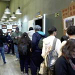 fila no corredor 2